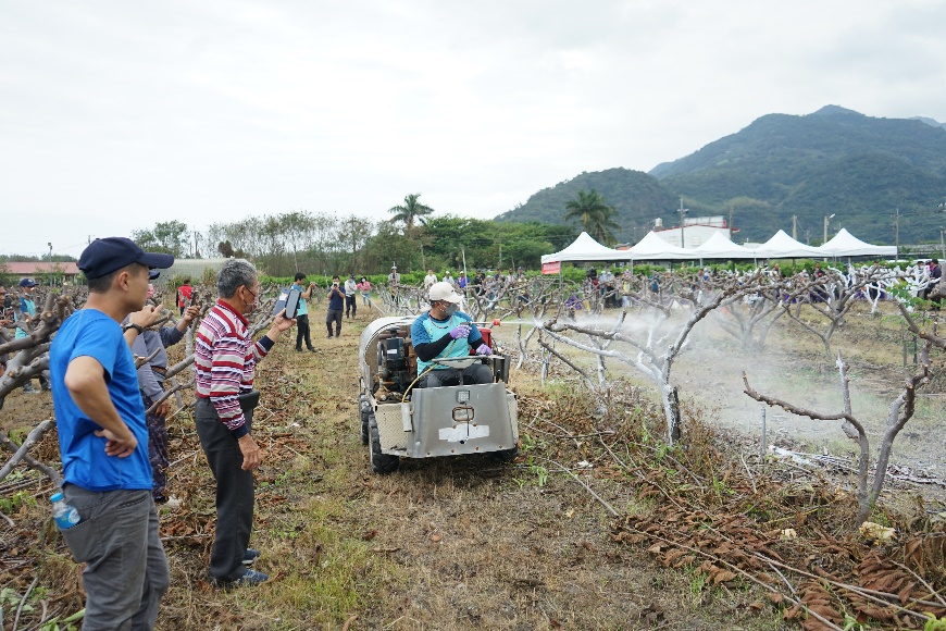 “Fruit Tree Sunscald Prevention Technology Demonstration Event” Held on May 11, 2023