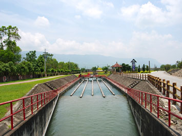 池上圳進水口水利公園-進水口