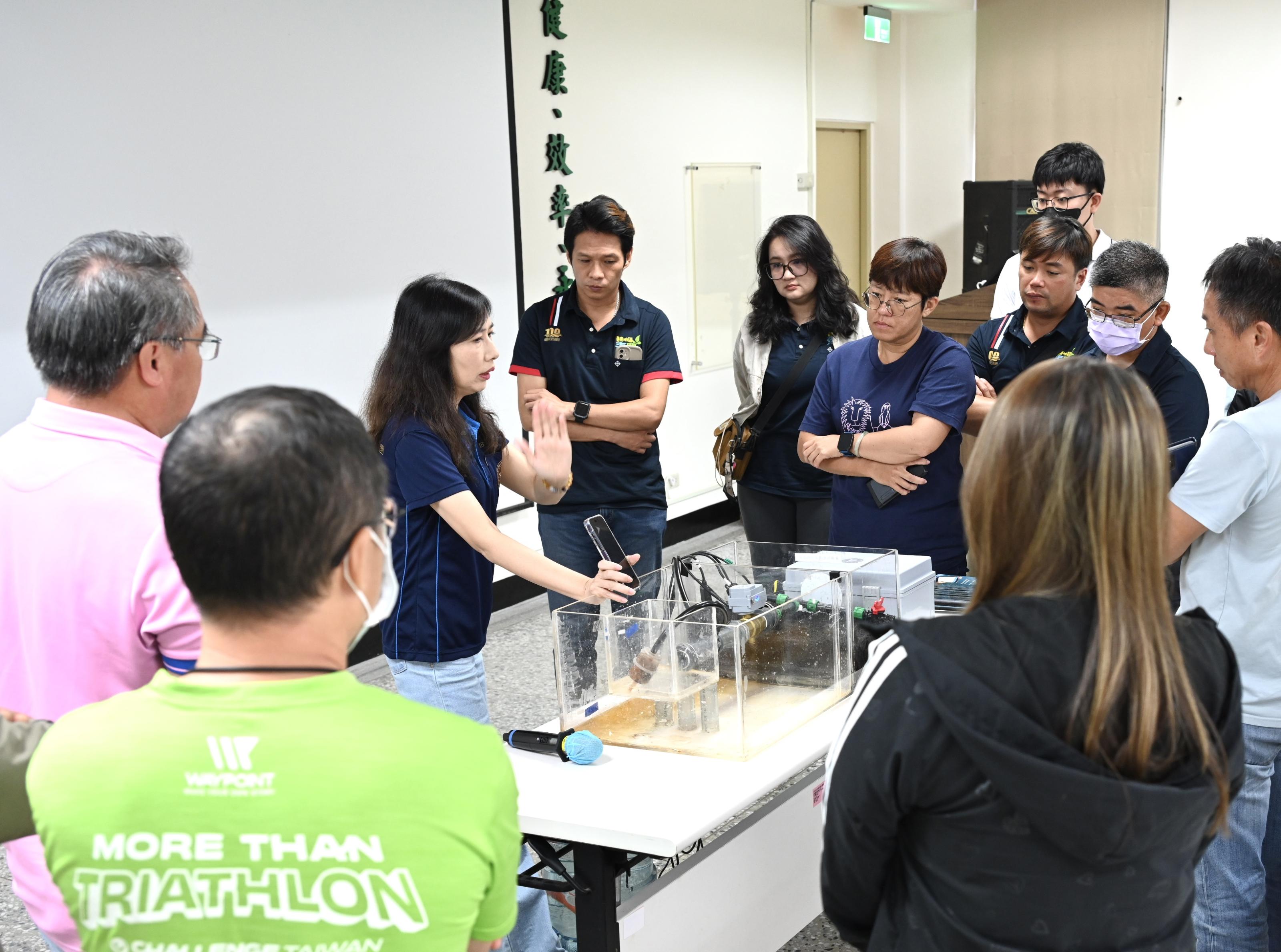 Participants engaged enthusiastically with the instructors.