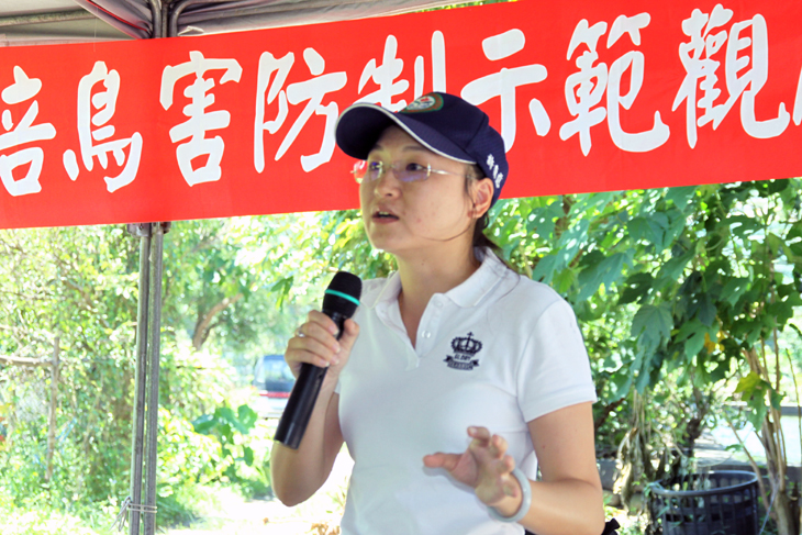 臺東場許育慈助理研究員介紹小米有機栽培病蟲害防治技術