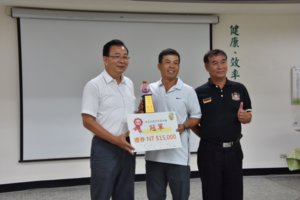 易川旗農友榮獲2018「番荔枝優質果園評鑑競賽」冠軍