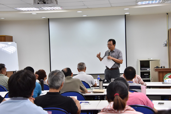 陳場長主持開訓情形