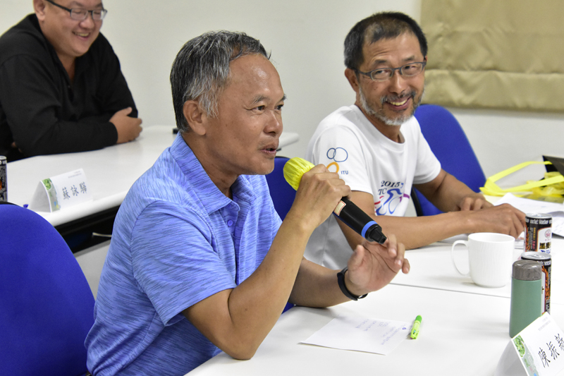 學員座談會上積極發表心得