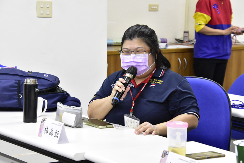 學員座談會積極發言情形