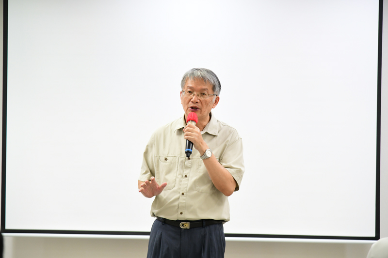 臺東農改場盧柏松副場長開訓時勉勵學員積極學習