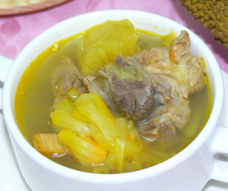 麵包果排骨湯
